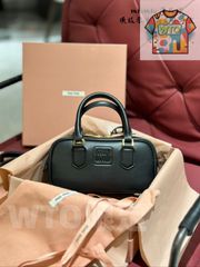 MIU MIU ボウリングバッグ - コンブリーレザー / ドライカラー / マーラー風 [本日特価|新品未使用品]-WT0輸入