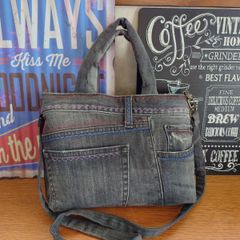 Item thumbnail for item 02443994-cf34-431c-bf3f-6ab6a019d7a6