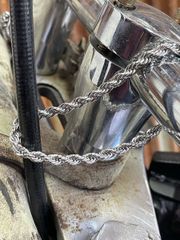 インパラ63.64クーペ　ルームミラーブラケット 1961-64 インパラ ルームミラーブラケット Impala CHEVROLET シボレー