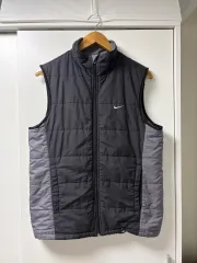 NIKE ヴィンテージ 軽量 ダウン ベスト