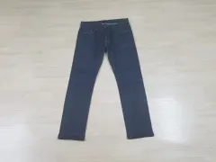 新品同様 UNIQLO メンズ デニム ズボン ストレッチ サイズ 32インチ