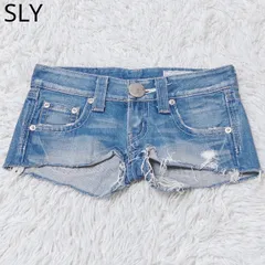 スライ　ショートパンツ　デニム　ダメージ加工　フリンジ　ローライズ　カジュアル　シンプル　華やか　ブルー　サイズ1   Sサイズ相当
