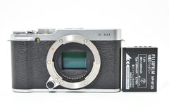 超極上☆FUJIFILM X-A5 シルバー☆SDカード32GB付 #744 - メルカリ