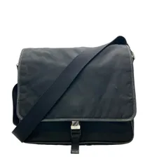 プラダ ナイロン メッセンジャーバッグ ショルダーバッグ 斜め掛け メンズ PRADA