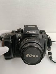 中古品】 Nikonニコン F4 フィルムカメラ 黒ブラック カメラ 現状品