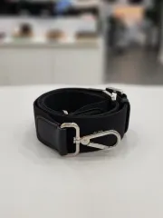 フェンディ ストラップ ユー ブラック ショルダーバッグ ストラップ