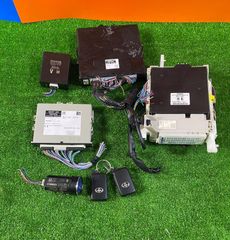 ZT-4336] Genuine Toyota Aqua NHP10 Smart Key Set 89990-52312 (Made in Japan) + Multiplex Network Body 89221-52341 + Power Management Control 89681-52180