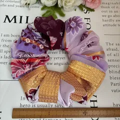 新春セール☆ハンドメイドシュシュ☆パープル花柄