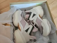 マイケルコース 厚底 スニーカー ピンク ベージュ