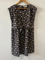 b715⚫︎Techichi⚫︎テチチ⚫︎フレンチ⚫︎ワンピース⚫︎総柄⚫︎花柄⚫︎前リボン⚫︎sizeM⚫︎黒x白⚫︎日本製