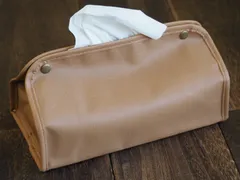 【在庫処分特価】【レザー調】吊り下げ対応 ティッシュケース ボタン開閉式 高級感デザイン