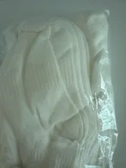 新品 靴下 出品 20個 です