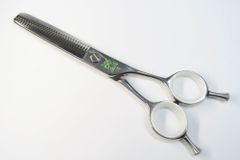 Cランク【AKKOHS アコス】 A5528 セニング 美容師・理容師 5.5インチ