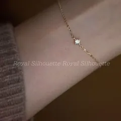 ブレスレット ゴールドカラー 金色 フェイクストーン キラキラ 華奢 レディース 二次会 発表会 謝恩会 演奏会 ハンドジュエリー ブライダル 披露宴 結婚式 きれいめ お呼ばれ アクセサリー