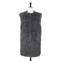 【美品】GALLARDAGALANTE ガリャルダガランテ ベスト グレー サイズ:FREE | フェイクファーベスト / ジレ | ミドル丈 クルーネック ノースリーブ スプリングホック | 日本製 | トップス レイヤード【レディース】【中古】