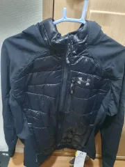 UNDER ARMOUR アンダーアーマー 新品 ブラック ダウン WHO フード ジャケット 90