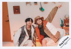 【中古】生写真(STARTO) King ＆ Prince/永瀬廉・高橋海人/横型・膝上/「King ＆ Prince LIVE TOUR 24-25 ～Re：ERA～」グッズオフショット/公式生写真
