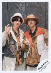 【中古】生写真(STARTO) King ＆ Prince/永瀬廉・高橋海人/膝上/「King ＆ Prince LIVE TOUR 24-25 ～Re：ERA～」グッズオフショット/公式生写真