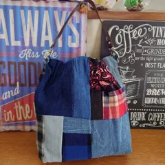 83★USEDデニムリメイク★巾着バッグ★パッチワーク★ジーンズリメイク★ジーパンリメイク★