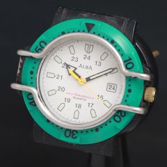 QZ 세이코 아루바 V532-6C20 흰색 문자판 데이트 여성 시계 2000000 NSK KRK