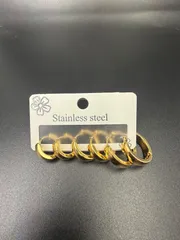 ステンレスフープ　ピアス　三つ　　　セット 新品　 未使用