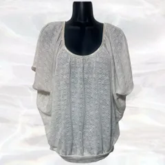 CECIL McBEE　セシルマクビー　ブラウス　アイボリー　レディース　Mサイズ　半袖　花柄　丸首　伸縮性あり　透け感あり