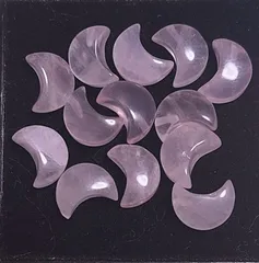 月型 天然石素材 🌛 天然石 ローズクォーツ 🌛 13個 🌛 穴あり