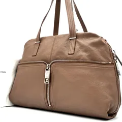 正規品 FENDIフェンディ アンジップド トートバッグ ハンドバッグ ボストンバッグ オールレザー FF ズッカ柄 ロゴ金具 肩掛け A4可 レディース ベージュ