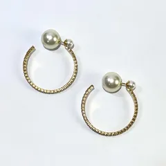 Dior ディオール トライバル クリスタル フェイクパール フープ ピアス ホワイト ゴールド 箱 レディース アクセサリー 美品 aua39928080106