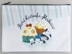 【中古】バッグ(キャラクター) 勝生勇利＆ポチャッコ フラットポーチ 「ユーリ!!! on ICE×サンリオキャラクターズカフェ 第2弾」