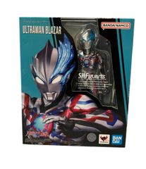 美品 BANDAI ウルトラマンブレーザー S.H.Figuarts ウルトラマンブレーザー アクションフィギュア