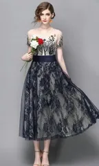 送料無料 未使用 発表会 結婚式 ボタニカル柄 透け感 大人の女性 フェミニン 豪華 イベント 9号 M ドレス (OPN2804)