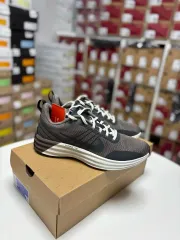 255 NIKE ルナ プレミアム スニーカー ランニングシューズ DV2440-202