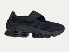 アディダス アディフォーム メガジェイン ブラック 250 新品