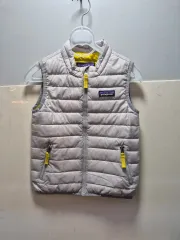 パタゴニア キッズ ベスト 3T