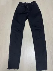 ブラック ストレート パンツ