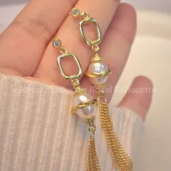 ピアス 耳飾り ゴールドカラー 金色 パール フェイクパール チェーンタッセル 個性的 可愛い ゴールド 大人可愛い シンプル レディース ジュエリー イベント パーティー 大人かわいい デイリー ガーリー フェミニン 中華風