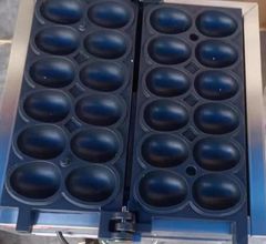 200v3相電気業務用 たこ焼き器 54穴大玉3連式 ステンレス製