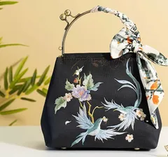 黒色　　刺繍バッグ　和装バッグ　利休バッグ　礼装バッグ　着物バッグ　トートバッグ　日常バッグ　卒業式　入学式　お茶会　茶道 観劇 フォーマル