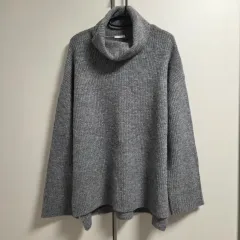 GU グレー タートルネック ニット セーター L(100)