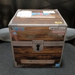ワンピース 宝箱型フィギュア LED付き - メルカリ