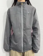 ミズノ ピンク&グレー ウィンドブレーカー