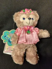 東京ディズニーシー ぬいぐるみバッジ MICKEY & DUFFY'S SPRING VOYAGE 2012 シェリーメイ(ピンク/ストライプ) 2012