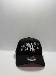 Newera 뉴욕 양키스 월드 시리즈 2000 체리 블로섬 9forty A-FRAME 스냅 백 캡 블랙 컬러