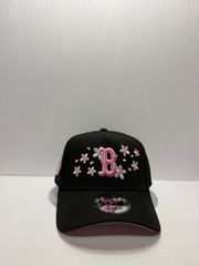 Newera 보스턴 레드삭스 펜웨이 파크 체리 블로섬 9forty A-FRAME 9forty A-FRAME 스냅 백 캡 블랙 컬러