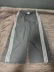 S adidas アディダス アディレニウム オーバーサイズ トラック パンツ グレー