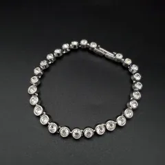 SWAROVSKI スワロフスキー テニスブレスレット クリスタル シルバーカラー 上品 きらきら ギフト プレゼント 贈り物