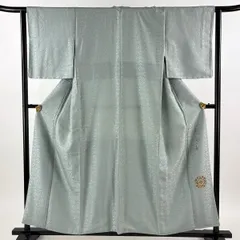 【美品】 色無地 身丈156.5cm 裄丈63cm S 袷 落款 地紋 薄緑 正絹 名品 【中古】