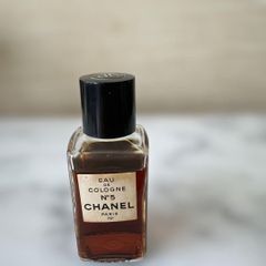 CHANEL シャネル No.5 オーデコロン 60ml 香水 - メルカリ