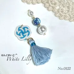 No.0122　タッセル付きピアス